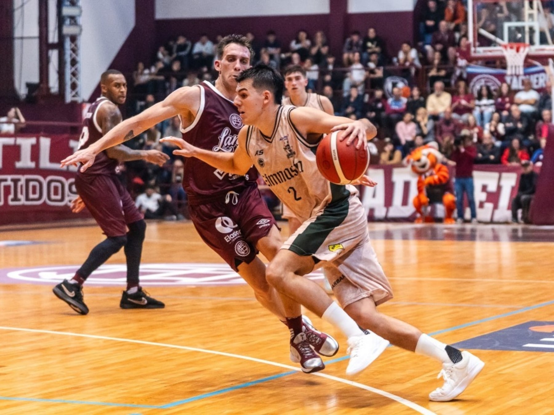 El campeón arrancó con el pie derecho y Lanús volvió a sentir el rigor de la Liga