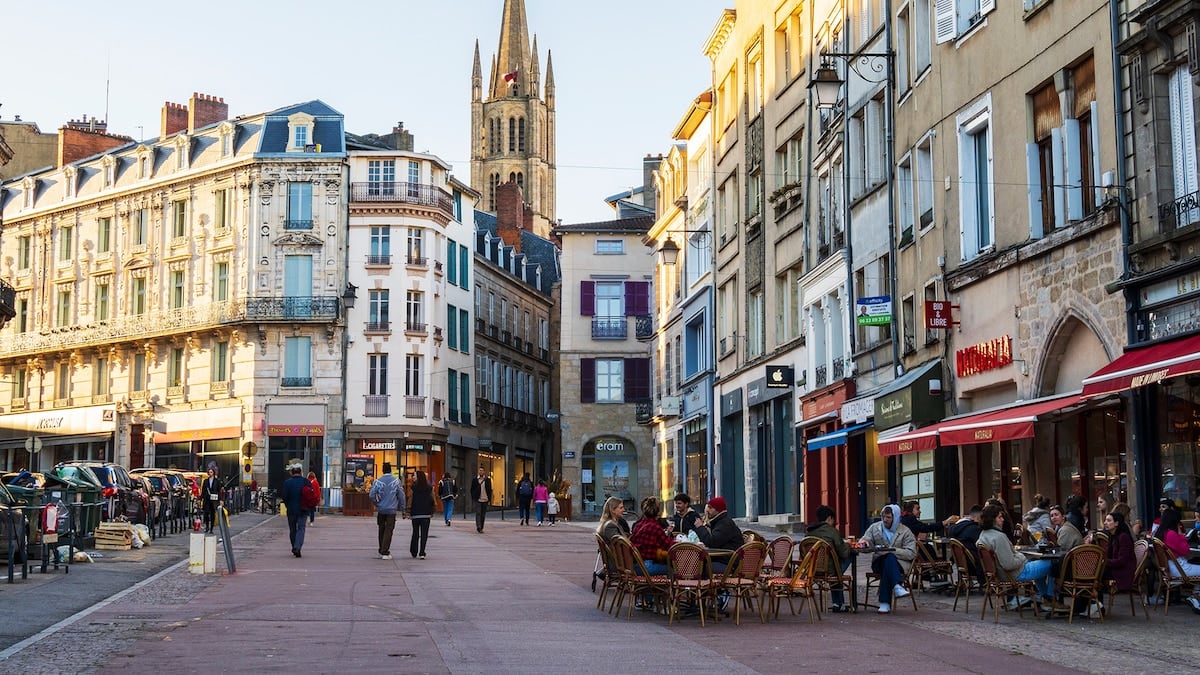 Limoges: mil años de esmalte y porcelana en una ciudad que se recorre a pie