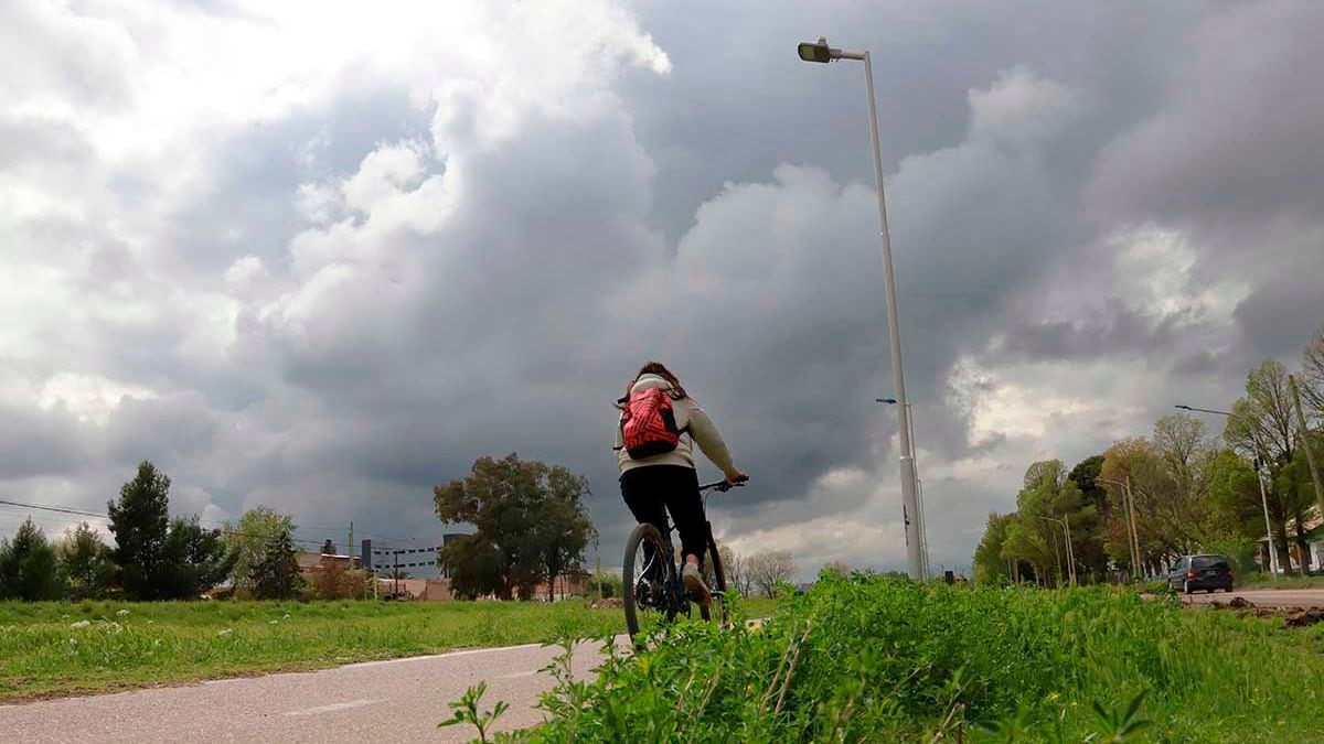 La semana en Neuquén se viste de gris y el finde se viene con tormenta