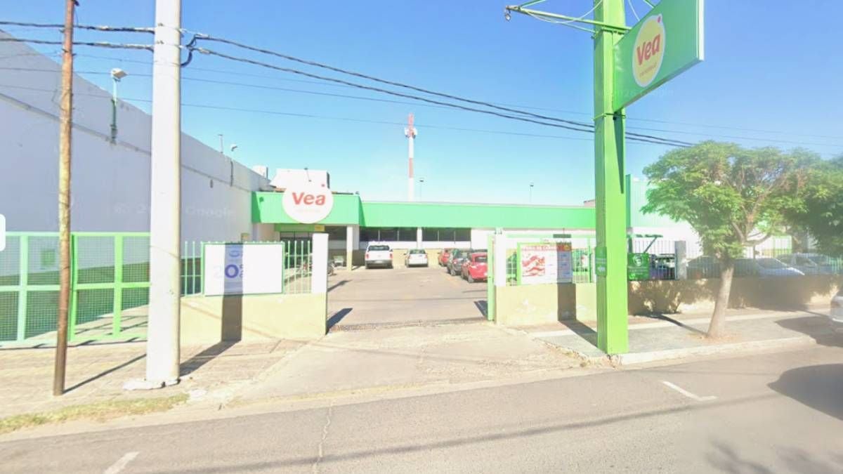 Una bicicleta, un candado y una lección que le terminó costando casi cuatro millones al supermercado