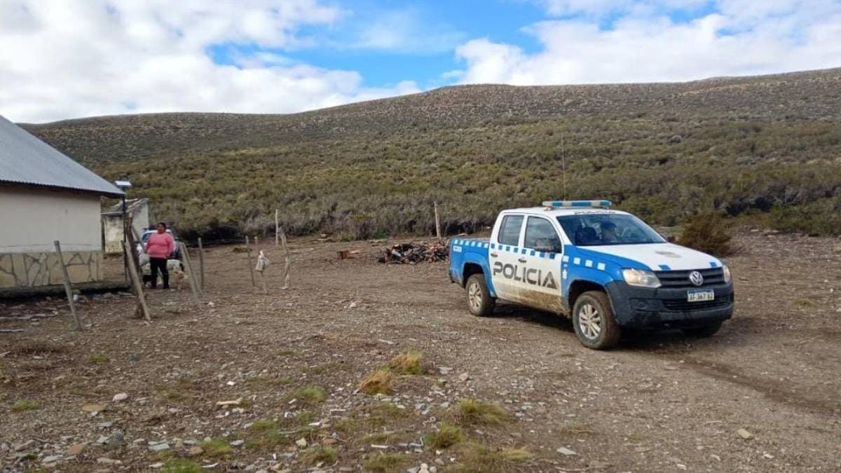 Una semana sin poder salir del paraje: la historia de una mujer y sus tres chicos rescatados en plena inundación en Catán Lil