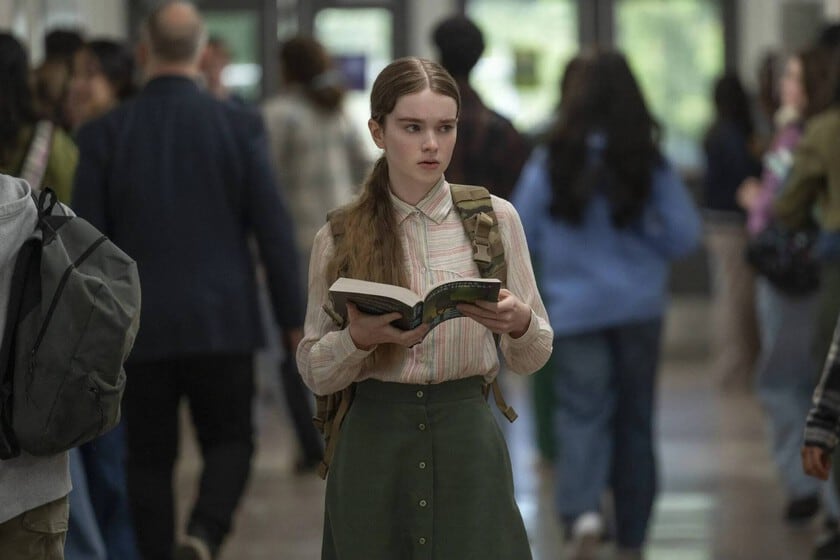 La nueva "Carrie" no viene sola: los libros que la protagonista elige son tan importantes como la sangre en el gimnasio