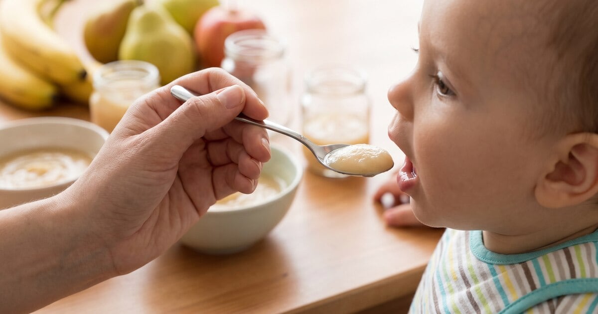 Alimentación del bebé: las dudas más frecuentes en el primer año