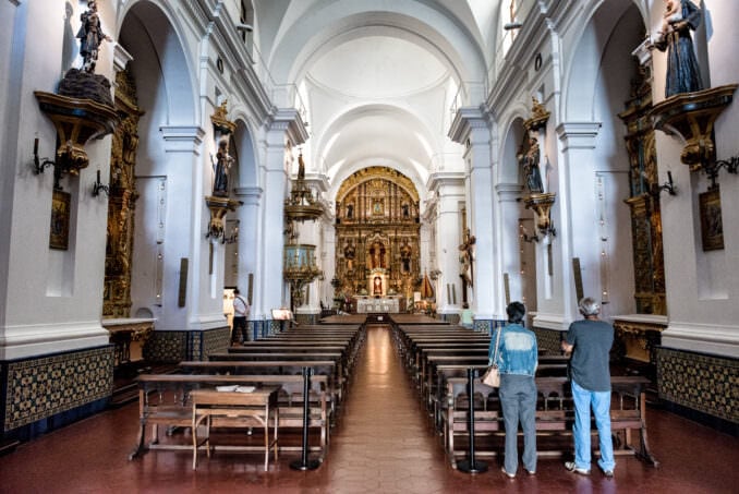 Recoleta se prepara para recibir al papa León XIV en la parroquia que lo vio en 2004