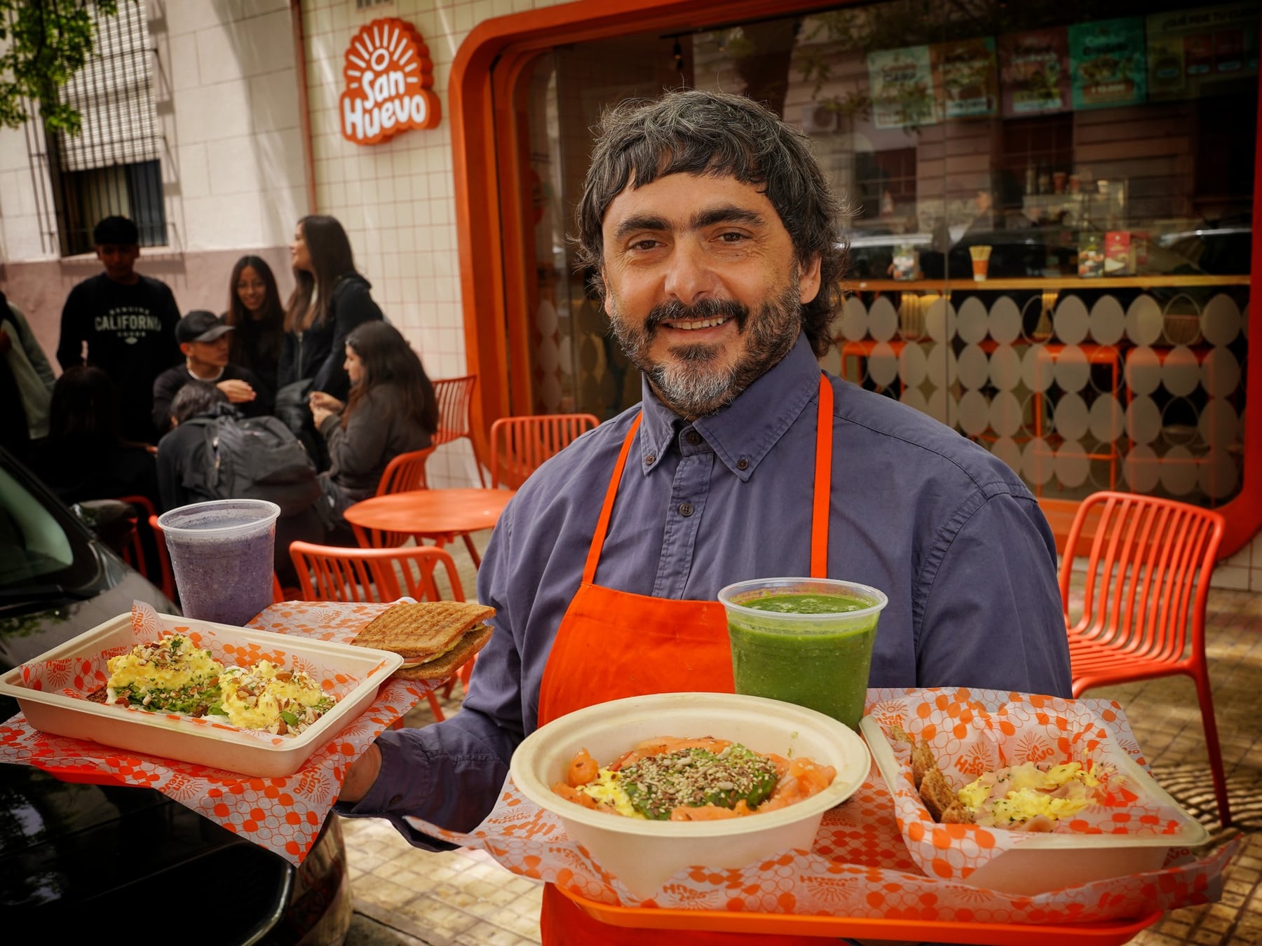 El huevo conquista La Plata: un local con diecinueve platos y Cooking en vapor