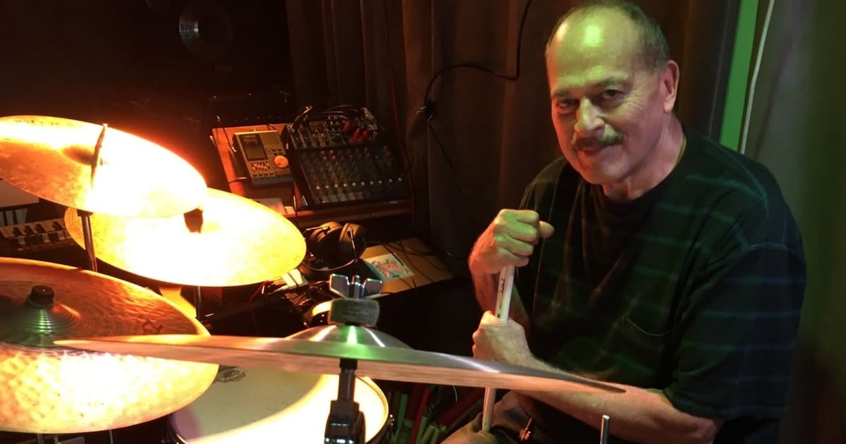 Carlos Riganti, el baterista que también atendió pacientes y buckle en el rock argentino