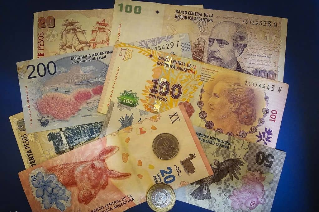 El dólar abre la semana sin cambios y la inflación de septiembre alcanza el 33,4% interanual