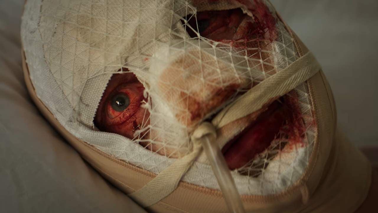 Cara de Barro lleva el terror corporal al cine de superhéroes