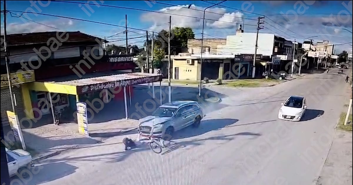 Guernica: quedó detenido un conductor tras atropellar a un adolescente durante una presunta picada
